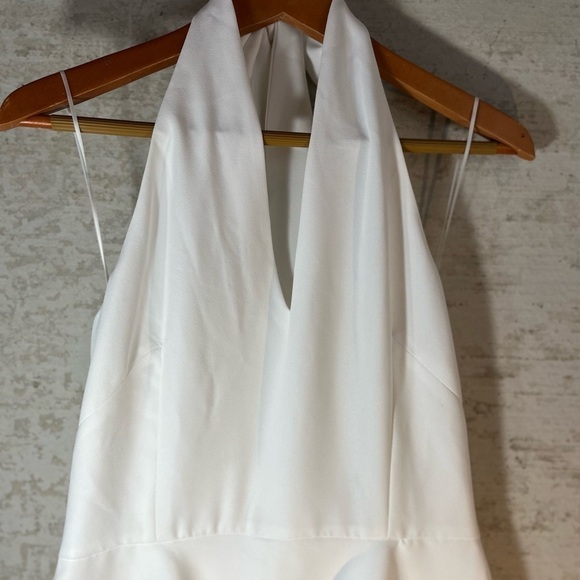 NWT SCRIPTED SAKS FIFTH AVENUE Ivory Romper Peplum Size Large - Picture 5 of 15